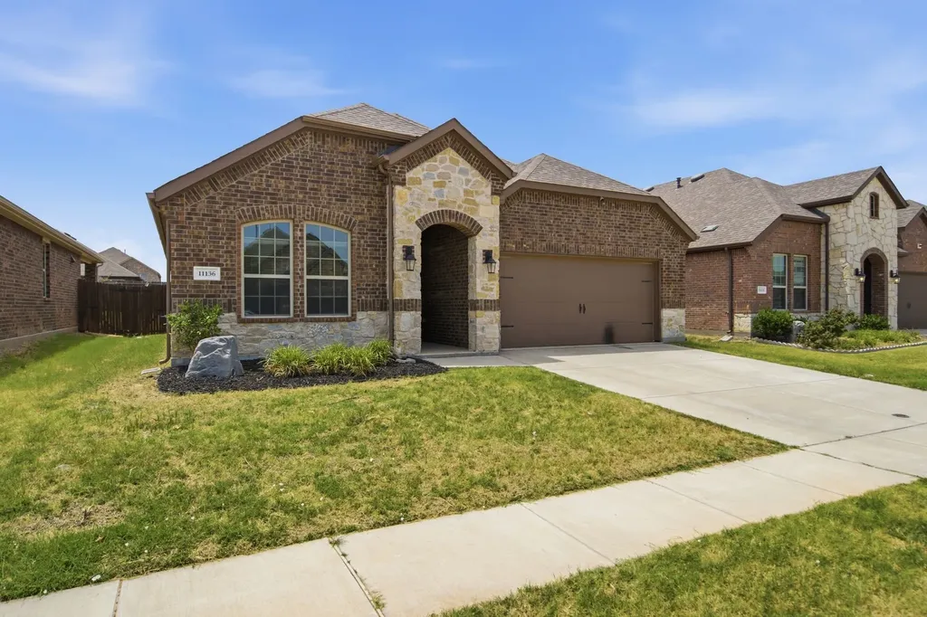 11136 Gold Pan Trail Aubrey TX 76227