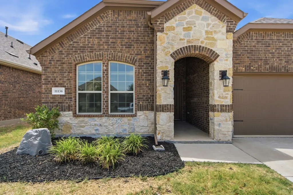 11136 Gold Pan Trail Aubrey TX 76227
