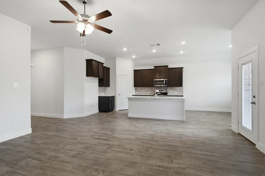 11136 Gold Pan Trail Aubrey TX 76227