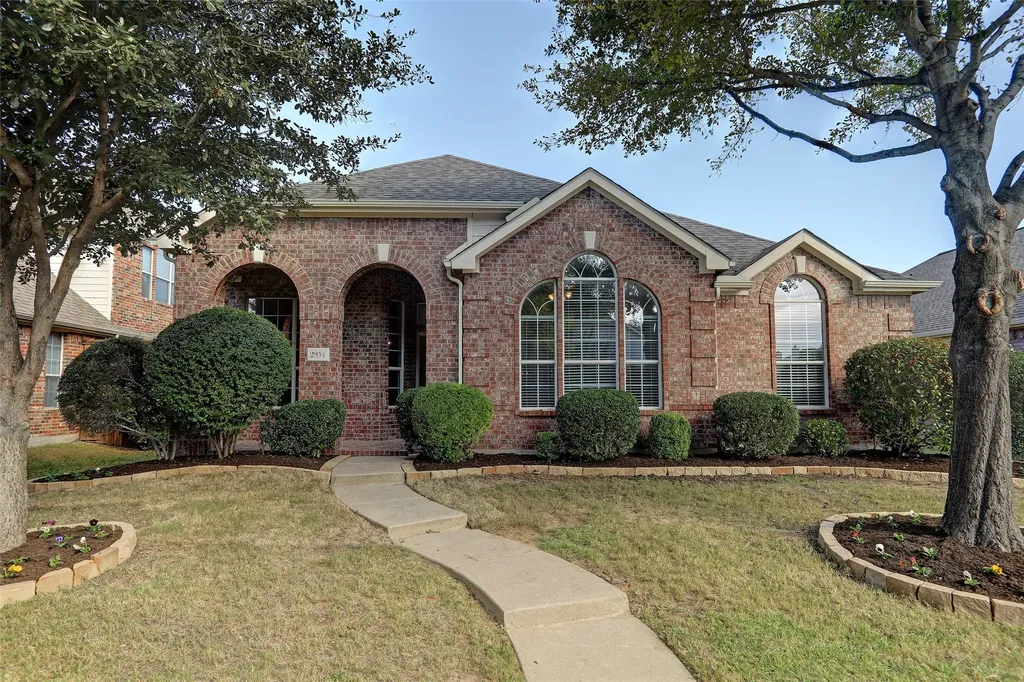 2954 La Vista Lane Frisco TX 75033