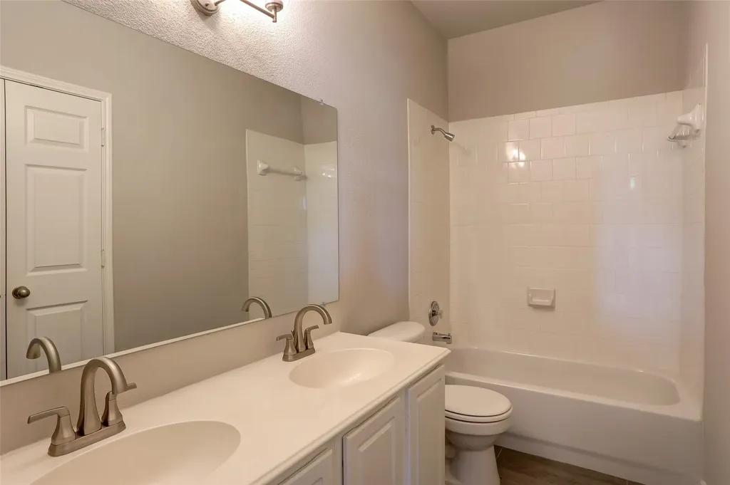 2954 La Vista Lane Frisco TX 75033