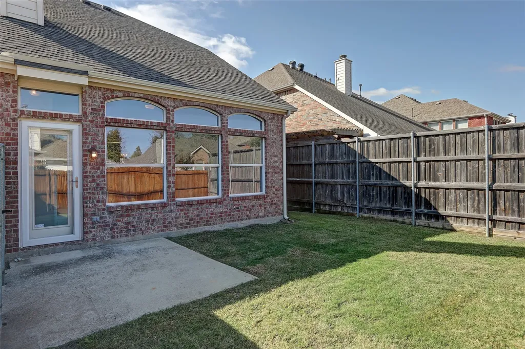 2954 La Vista Lane Frisco TX 75033