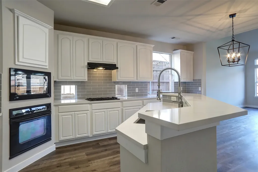 2954 La Vista Lane Frisco TX 75033