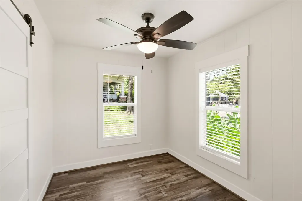 707 W Water Street Weatherford TX 76086