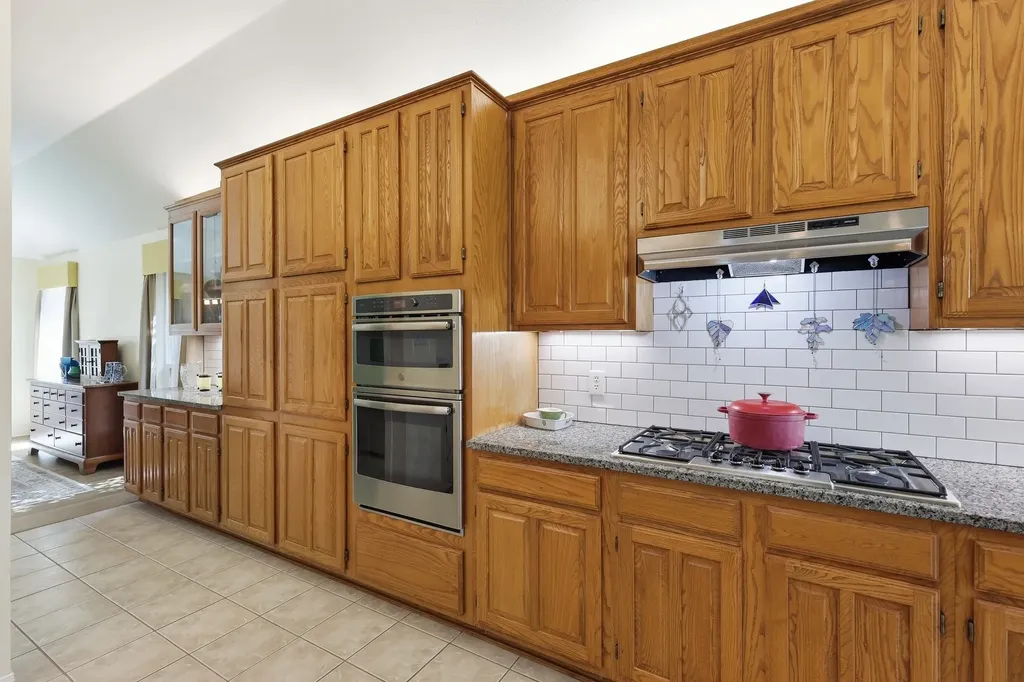 1920 Overlook Ridge Drive Keller TX 76248