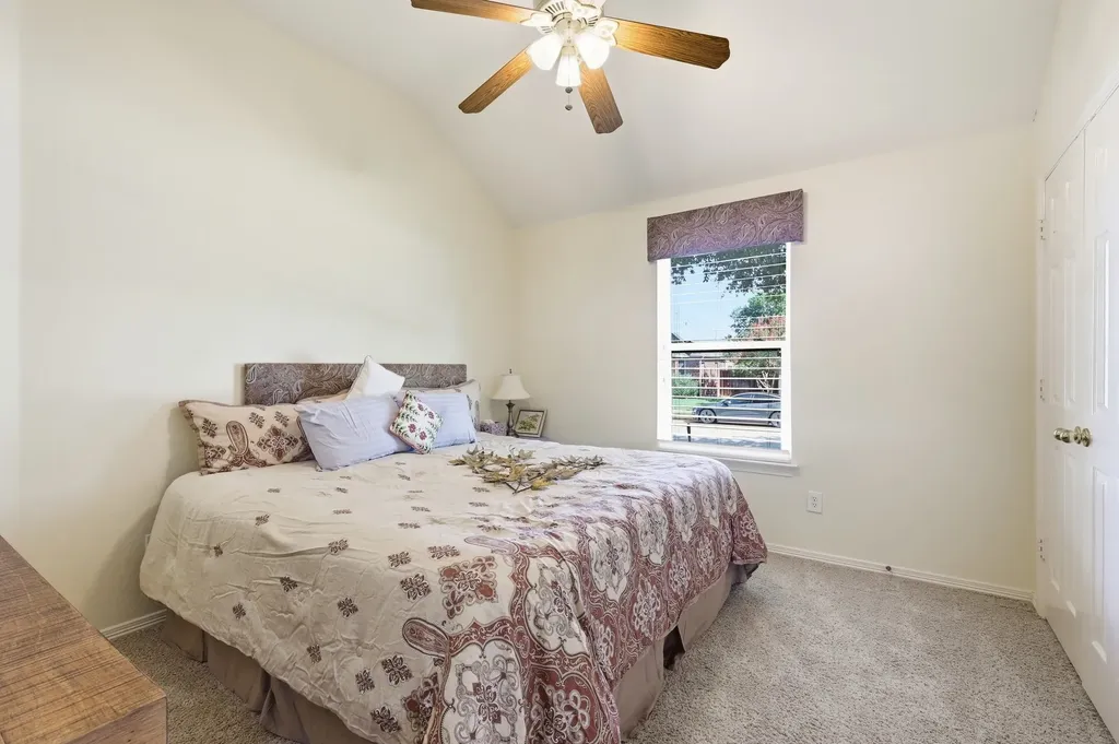 1920 Overlook Ridge Drive Keller TX 76248
