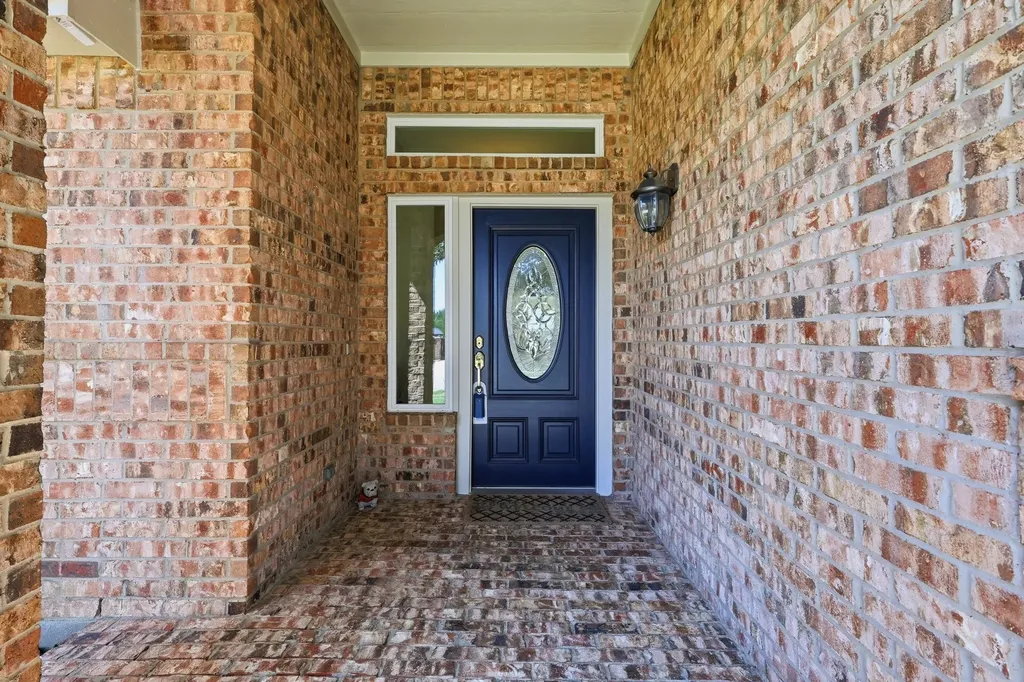 1920 Overlook Ridge Drive Keller TX 76248