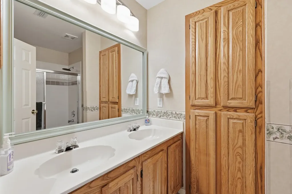 1920 Overlook Ridge Drive Keller TX 76248