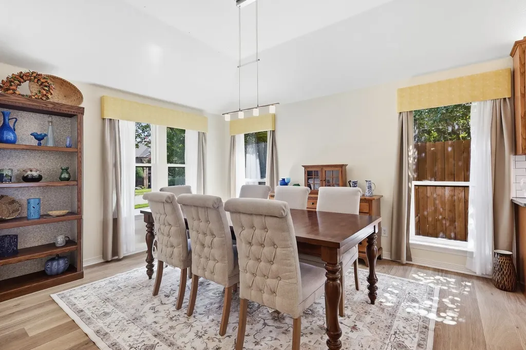 1920 Overlook Ridge Drive Keller TX 76248
