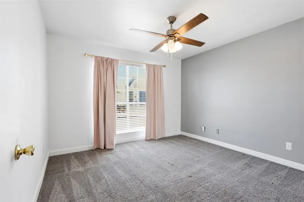 322 W Harwood Road Hurst TX 76054