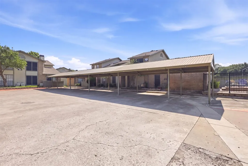 322 W Harwood Road Hurst TX 76054