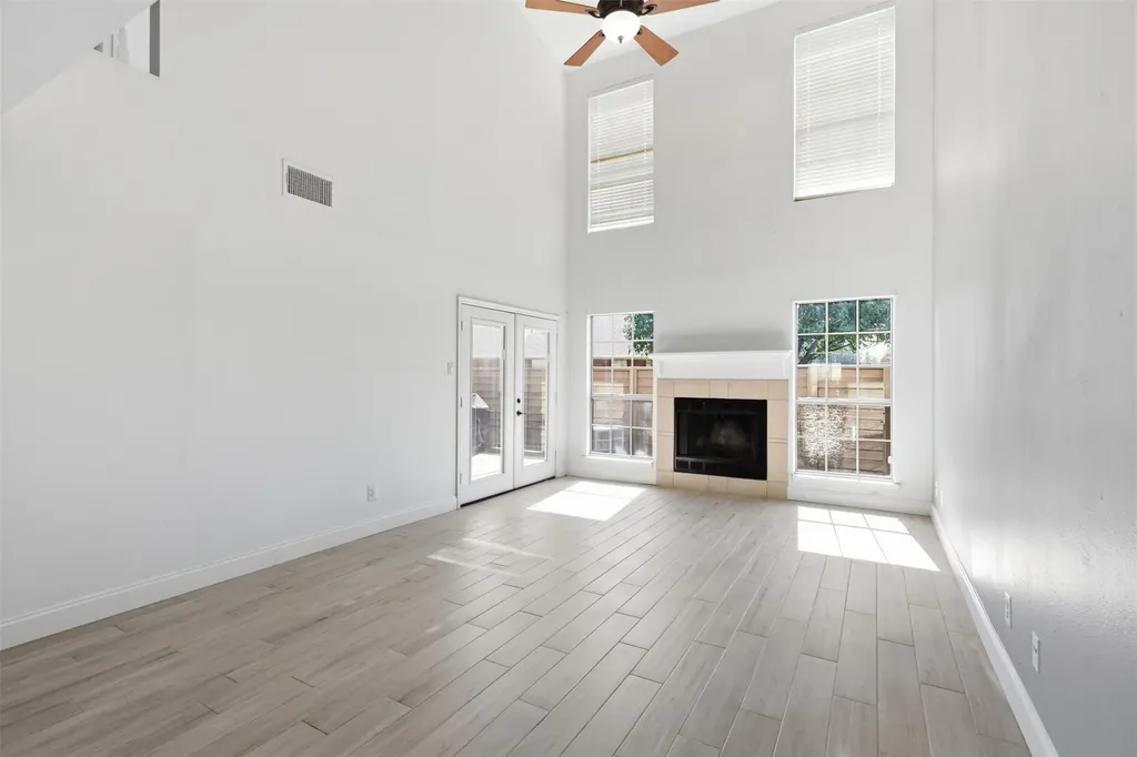 322 W Harwood Road Hurst TX 76054