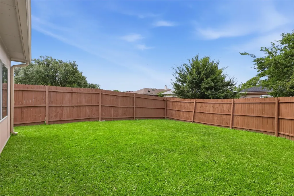 2825 Bent Brook Drive Mesquite TX 75181