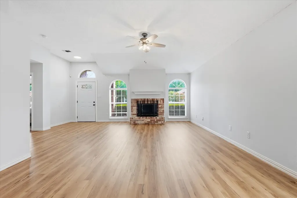 2825 Bent Brook Drive Mesquite TX 75181