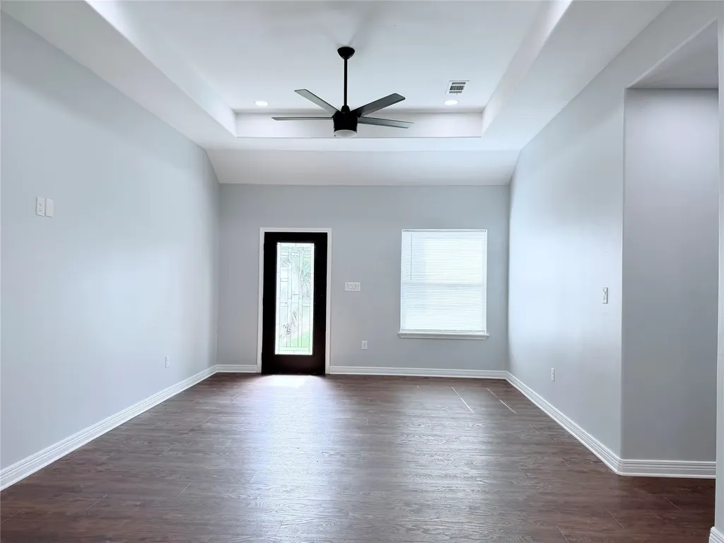 449 Cypress Street Pittsburg TX 75686