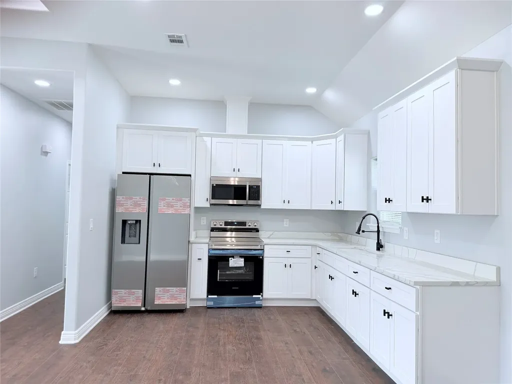 449 Cypress Street Pittsburg TX 75686