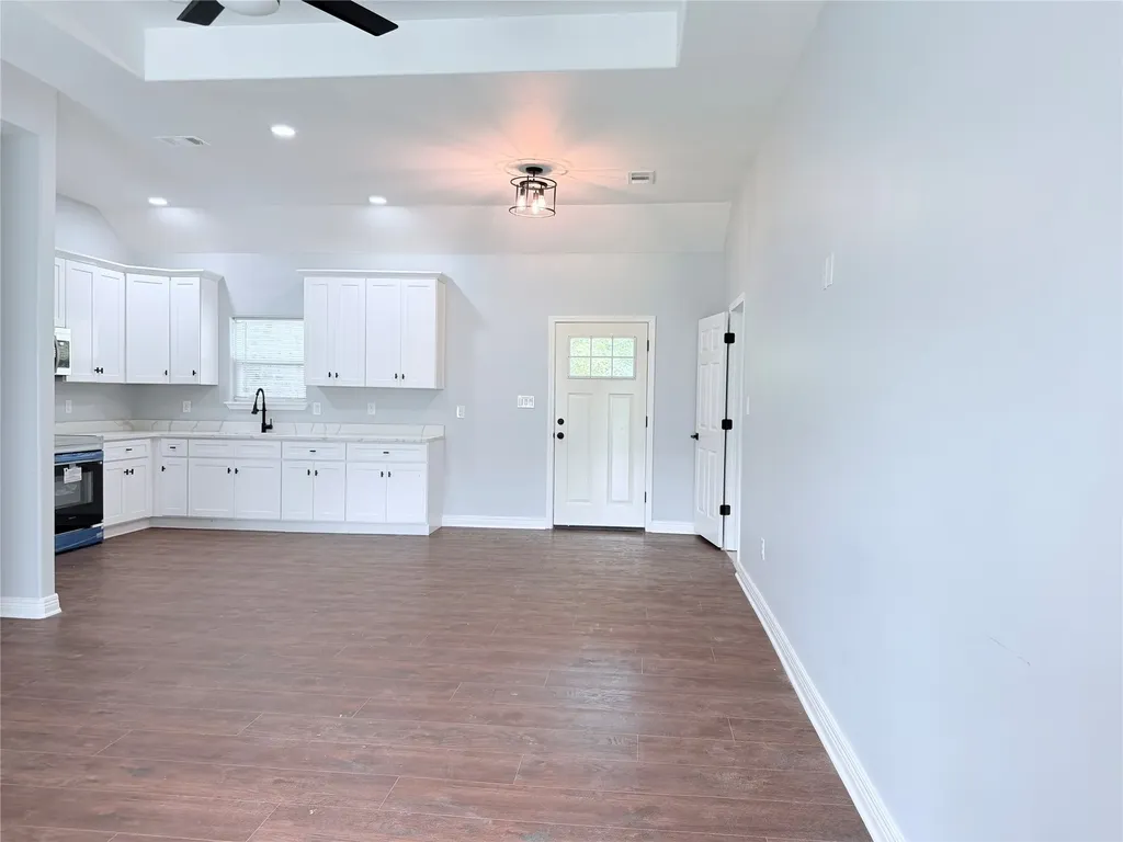 449 Cypress Street Pittsburg TX 75686