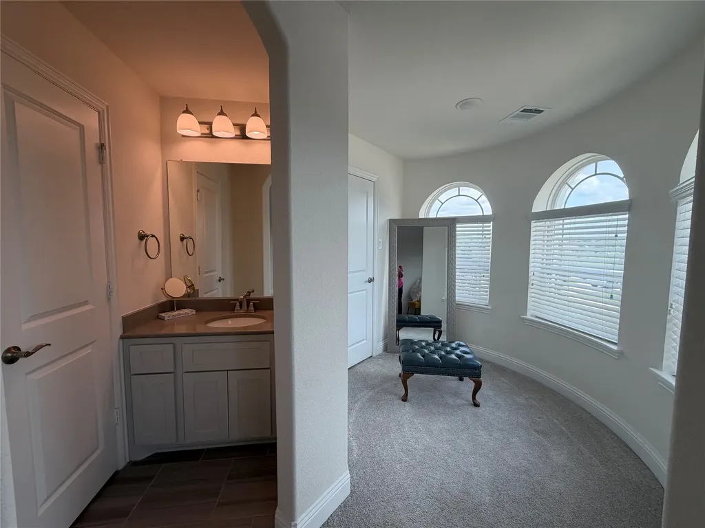 9840 El Colina Drive Fort Worth TX 76179