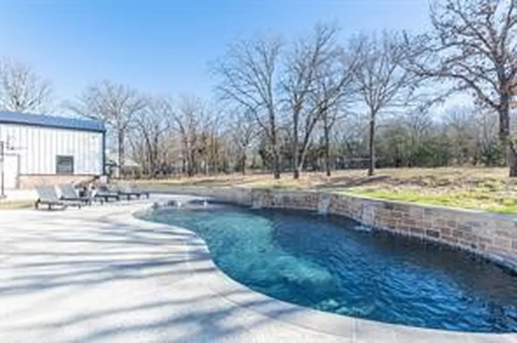 101 Lakeview Trail Mabank TX 75147