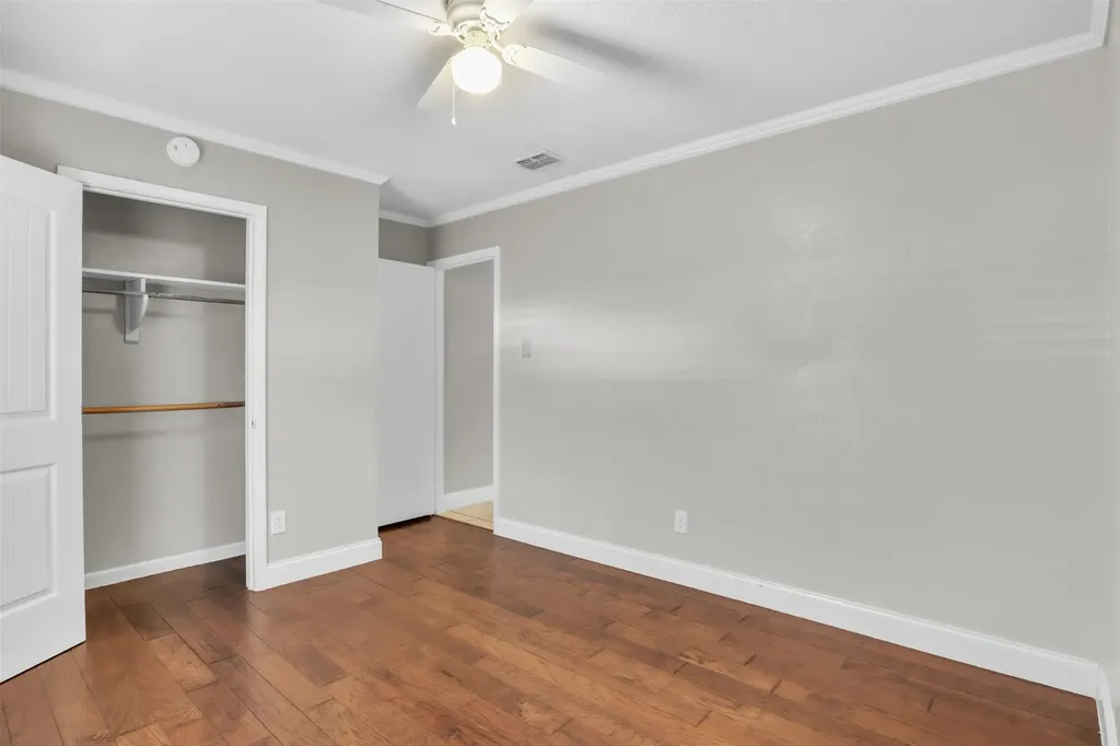 6921 Windy Hill Road Forest Hill TX 76140