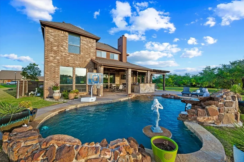 5062 White Pine Drive Royse City TX 75189