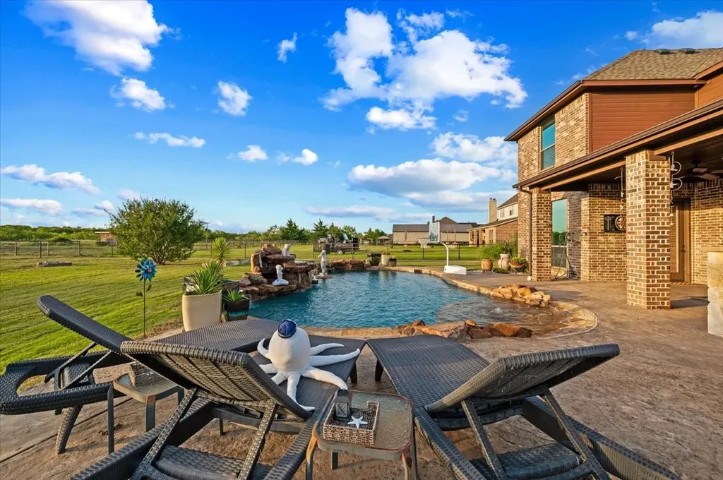 5062 White Pine Drive Royse City TX 75189