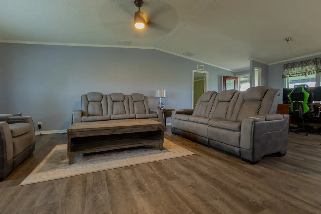 401 County Road 330 Granger TX 76530