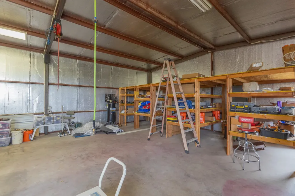 401 County Road 330 Granger TX 76530