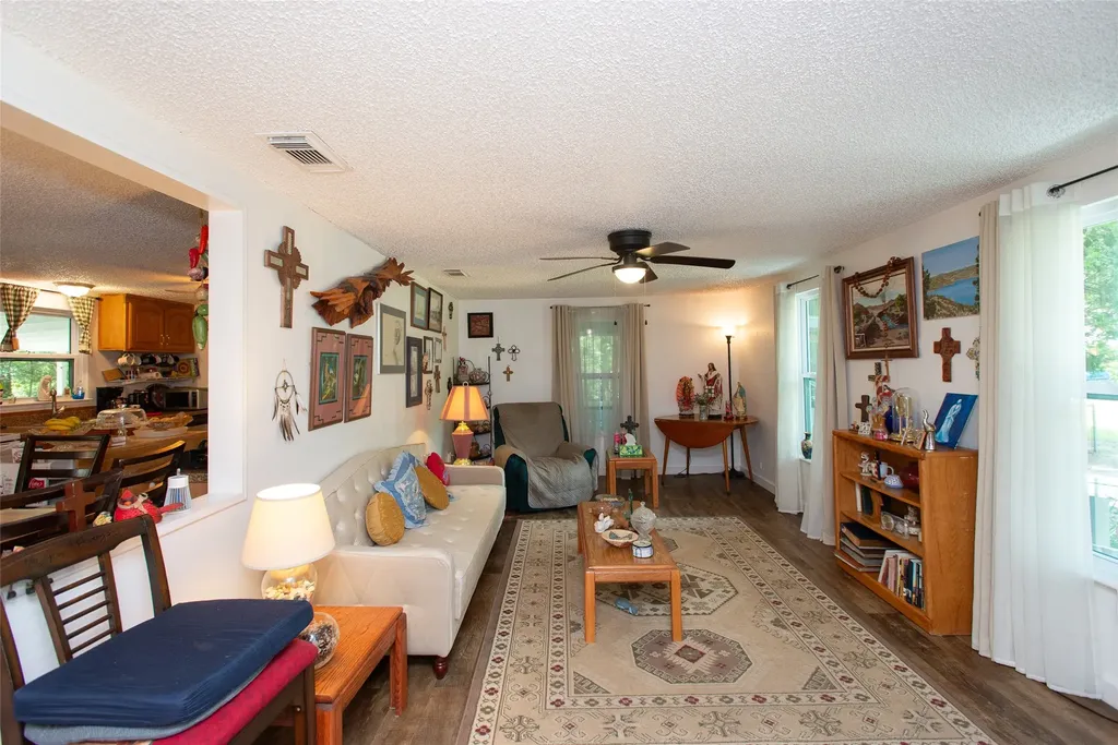8018 Double Bridge Road Mabank TX 75156