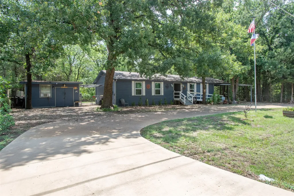 8018 Double Bridge Road Mabank TX 75156