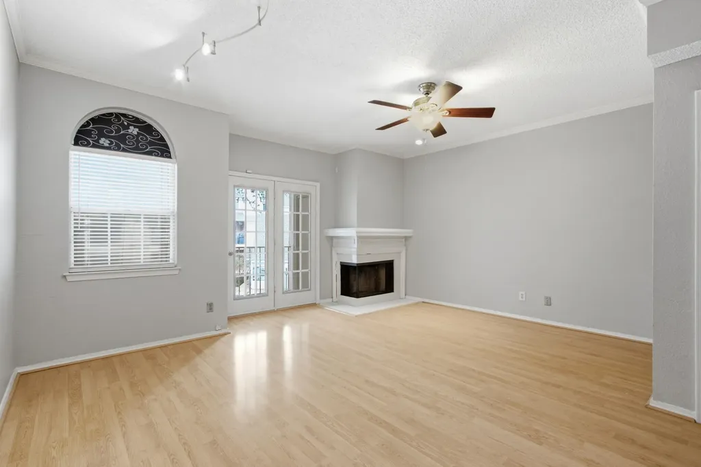 5325 Bent Tree Forest Drive Dallas TX 75248