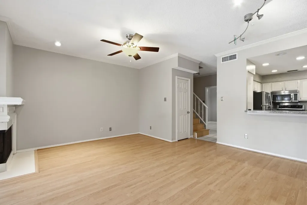 5325 Bent Tree Forest Drive Dallas TX 75248