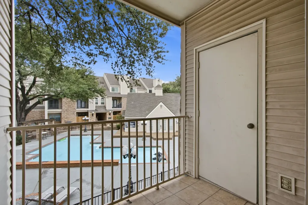 5325 Bent Tree Forest Drive Dallas TX 75248