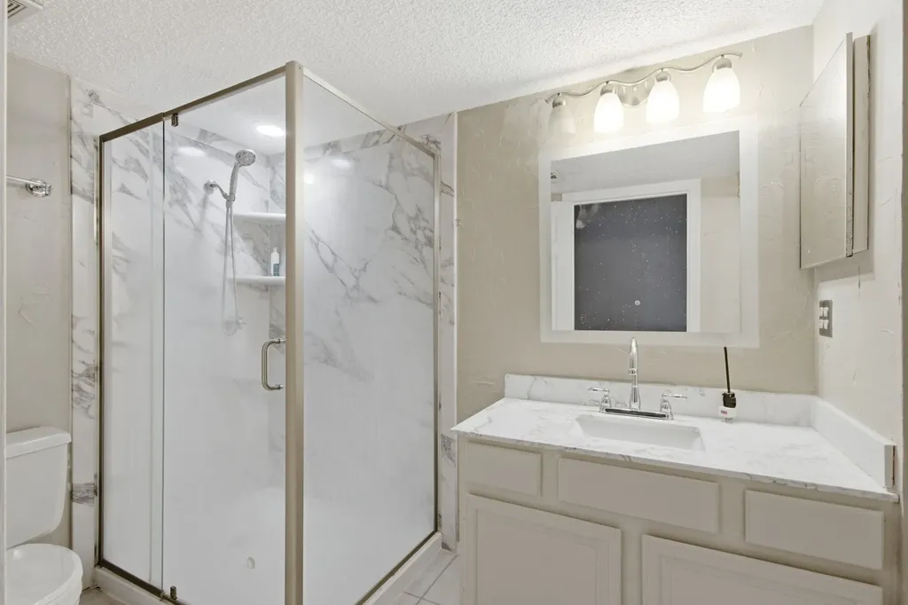 5325 Bent Tree Forest Drive Dallas TX 75248