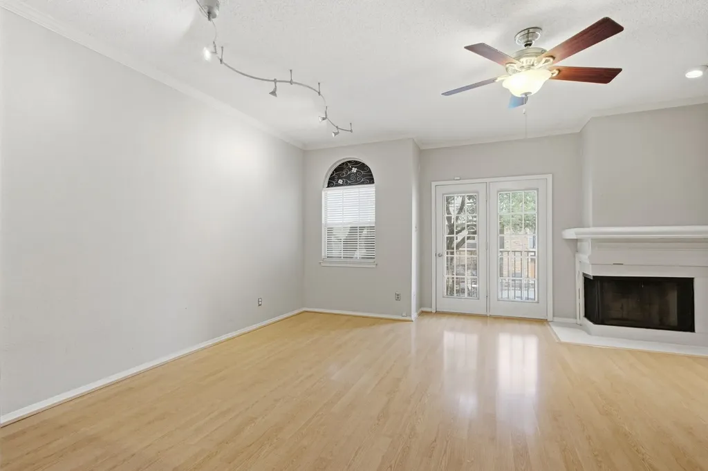 5325 Bent Tree Forest Drive Dallas TX 75248