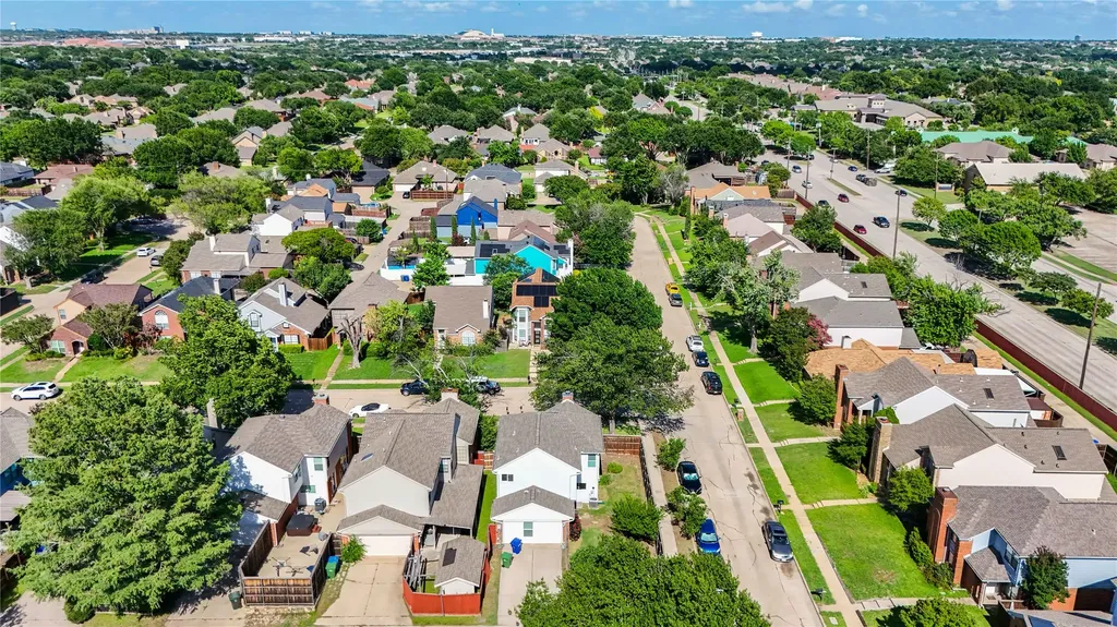 4201 Phoenix Carrollton TX 75010