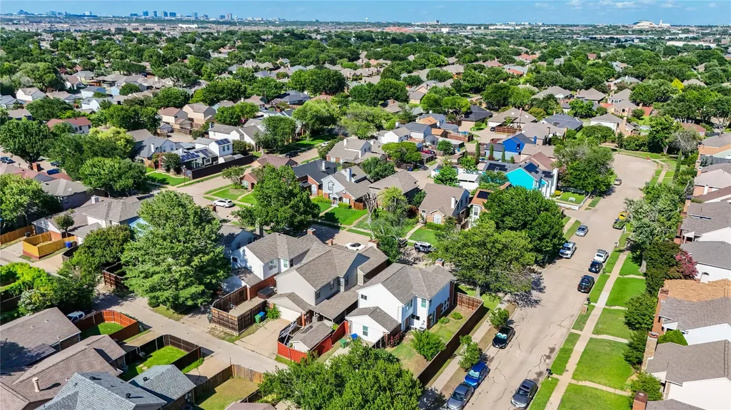 4201 Phoenix Carrollton TX 75010