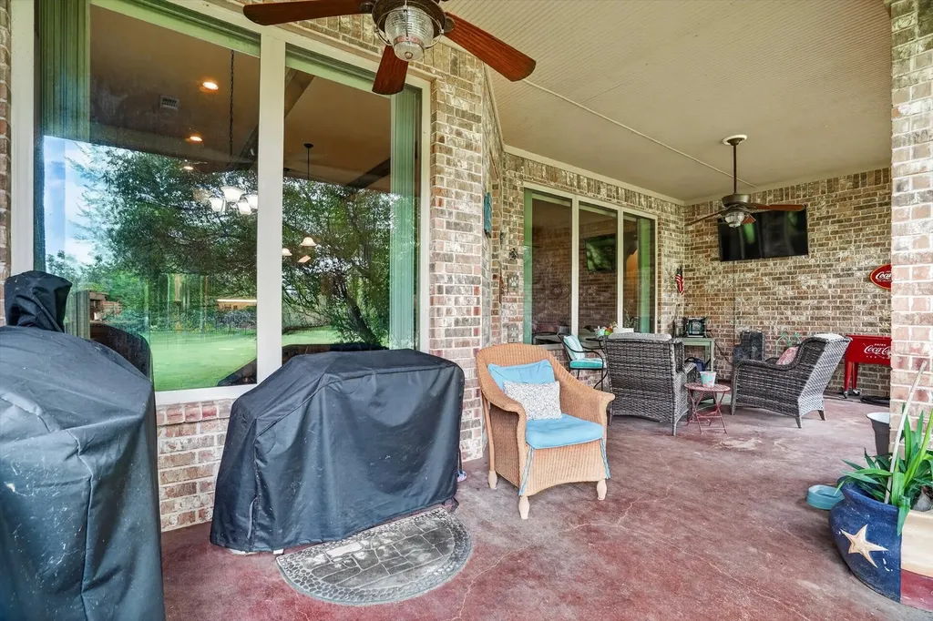 3545 Abes Landing Drive Granbury TX 76049