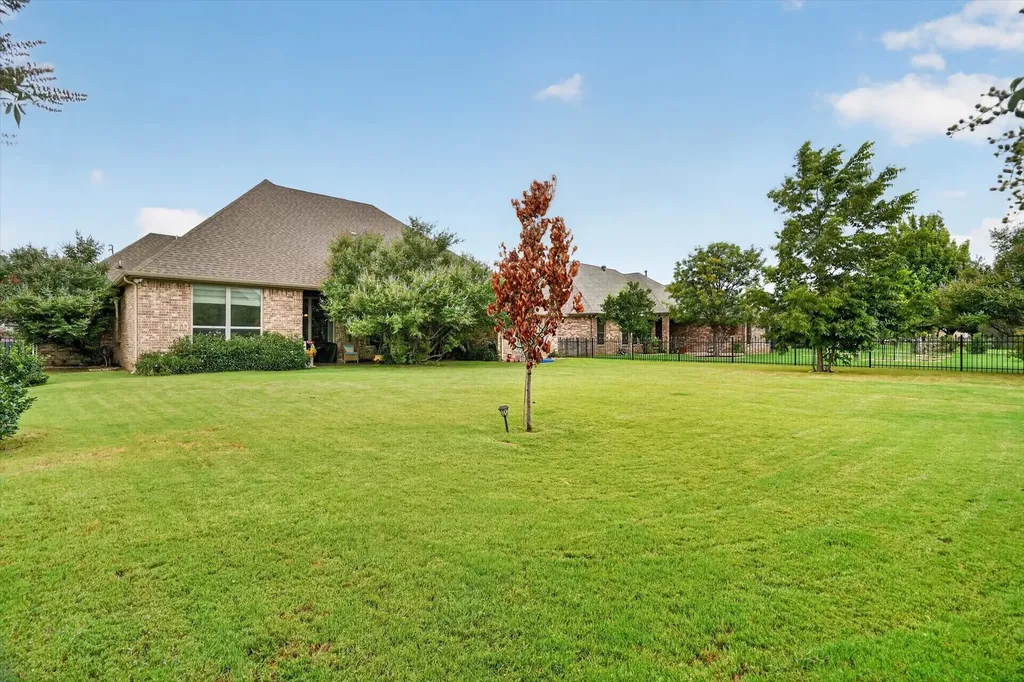 3545 Abes Landing Drive Granbury TX 76049