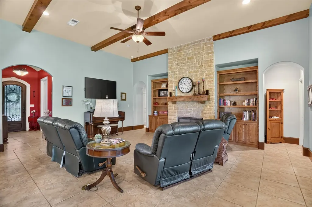 3545 Abes Landing Drive Granbury TX 76049