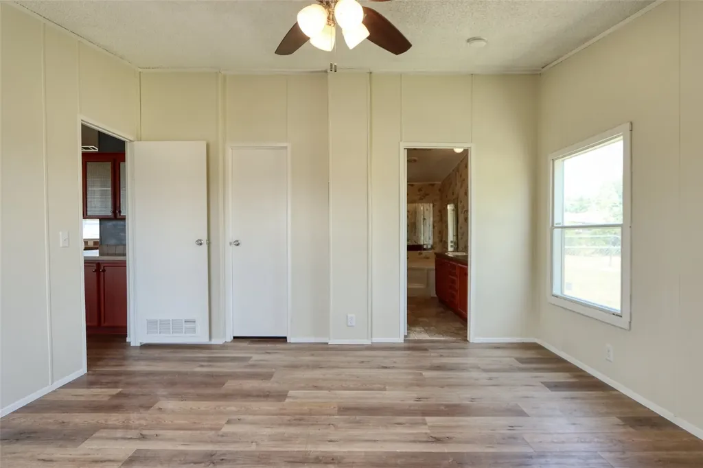 18531 Doubletree Drive Justin TX 76247