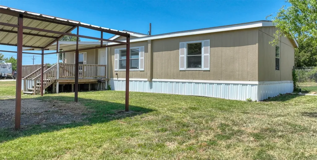 18531 Doubletree Drive Justin TX 76247