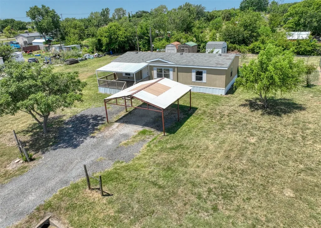 18531 Doubletree Drive Justin TX 76247