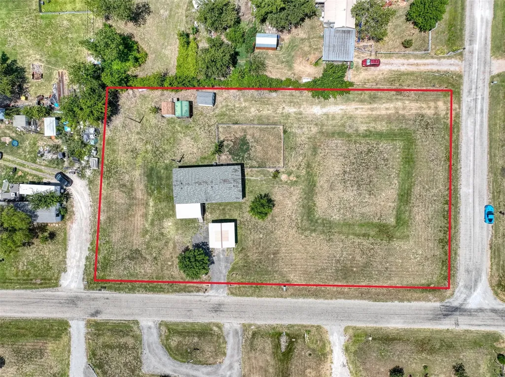 18531 Doubletree Drive Justin TX 76247