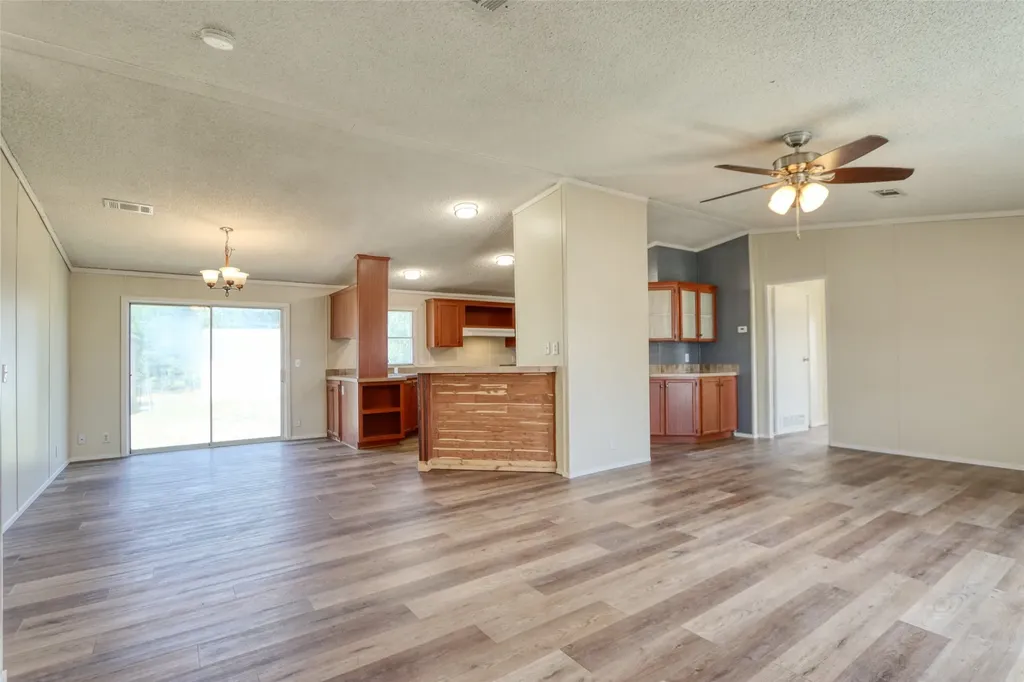 18531 Doubletree Drive Justin TX 76247
