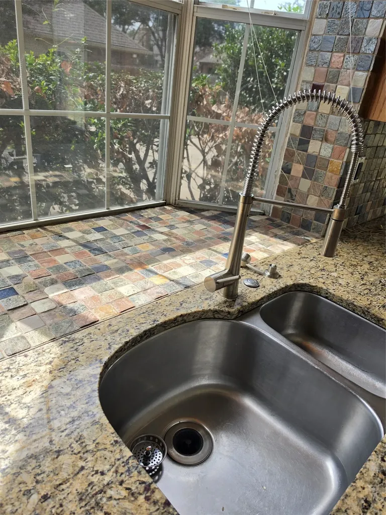 2720 Springhill Drive Grapevine TX 76051