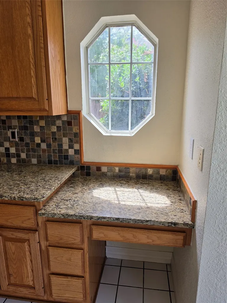 2720 Springhill Drive Grapevine TX 76051