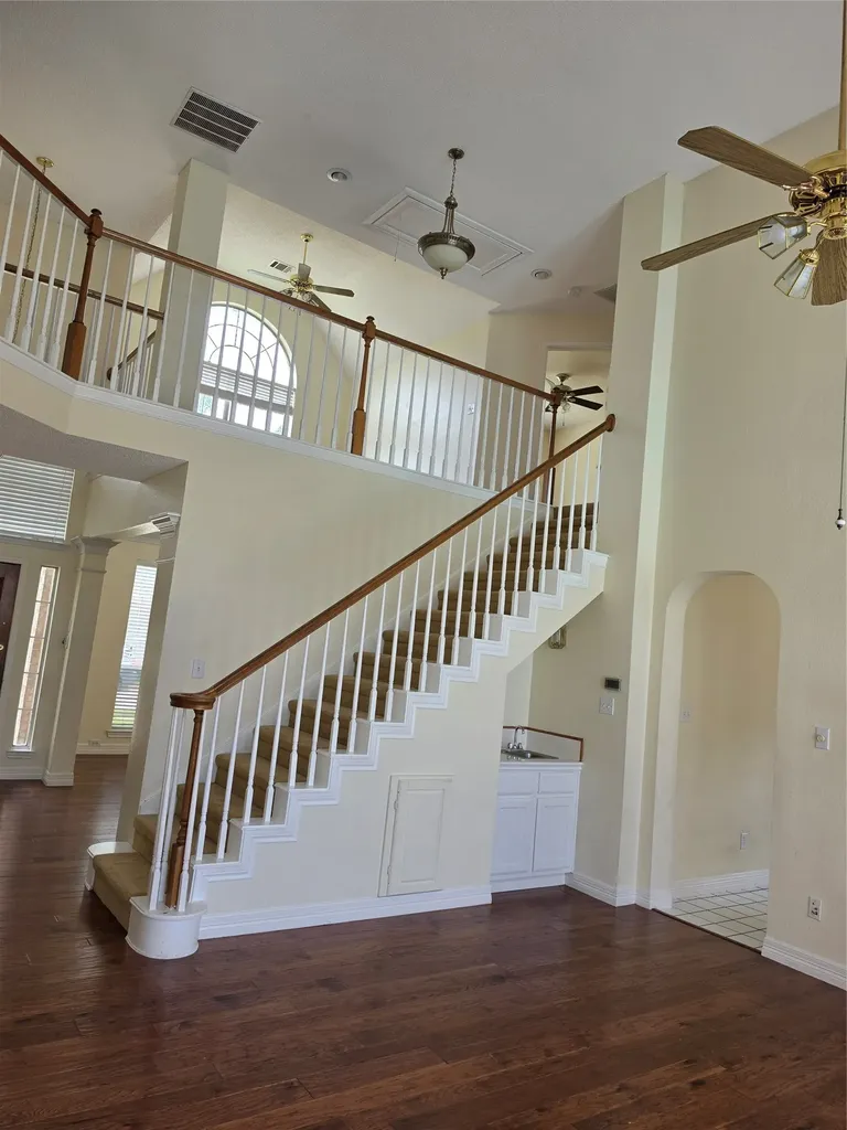 2720 Springhill Drive Grapevine TX 76051