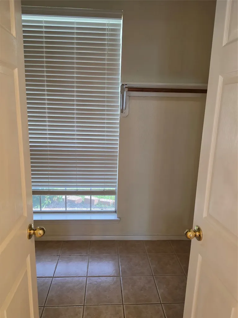 2720 Springhill Drive Grapevine TX 76051