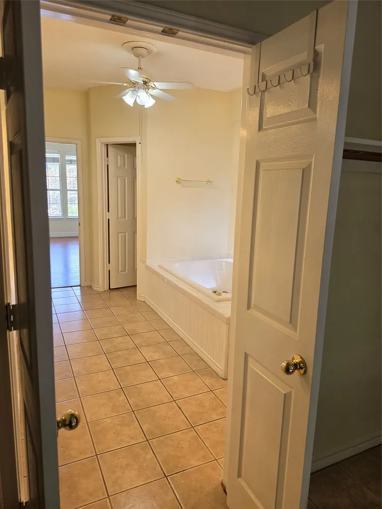 2720 Springhill Drive Grapevine TX 76051